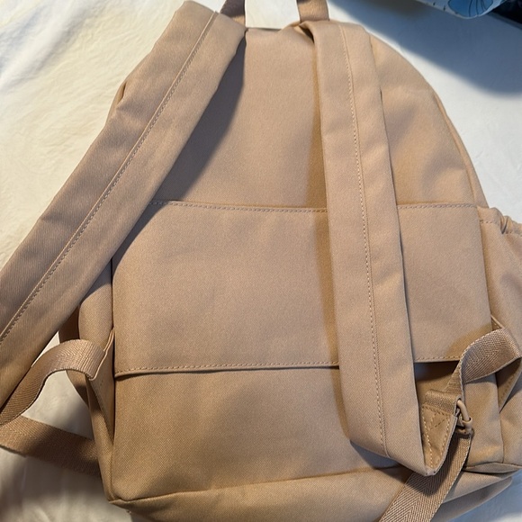 BEIS | Everyday Backpack - Picture 6 of 6